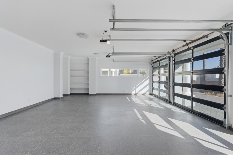 4 Bedroom Property for Sale in Golden Hill Western Cape